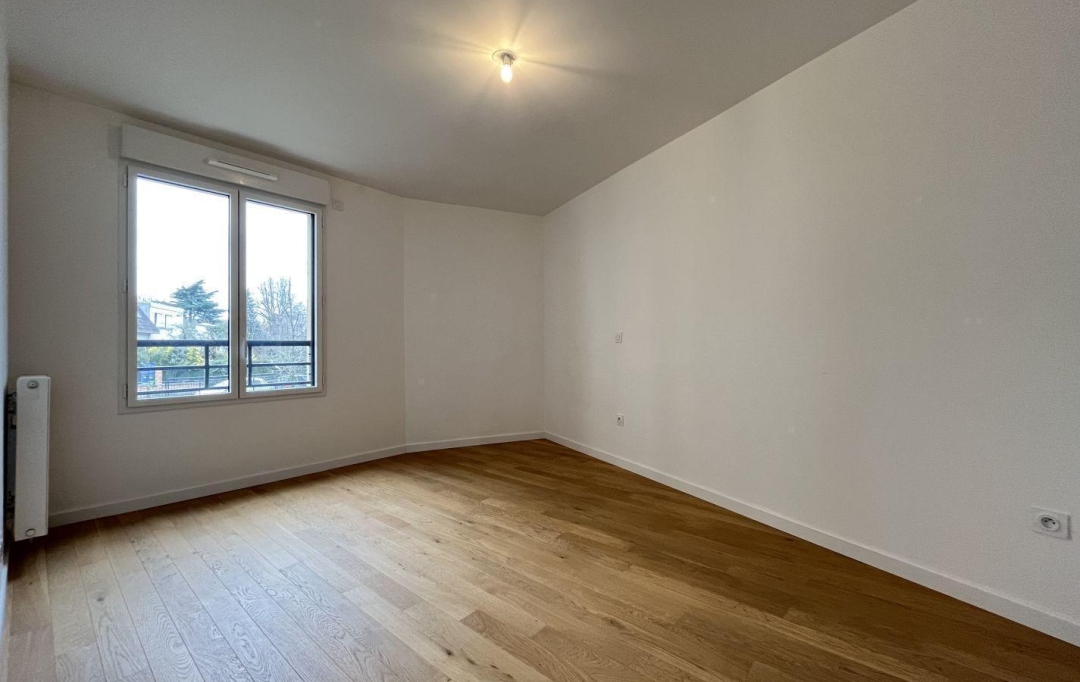 Annonces LEVALLOIS : Appartement | CLAMART (92140) | 67 m2 | 1 450 € 