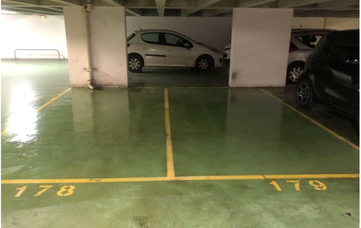  Annonces LEVALLOIS Garage / Parking | PARIS (75011) | 12 m2 | 32 500 € 