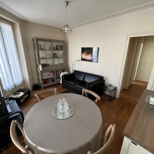  Annonces LEVALLOIS : Appartement | CHARENTON-LE-PONT (94220) | 50 m2 | 435 000 € 