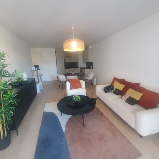  Annonces LEVALLOIS : Appartement | SURESNES (92150) | 73 m2 | 552 000 € 