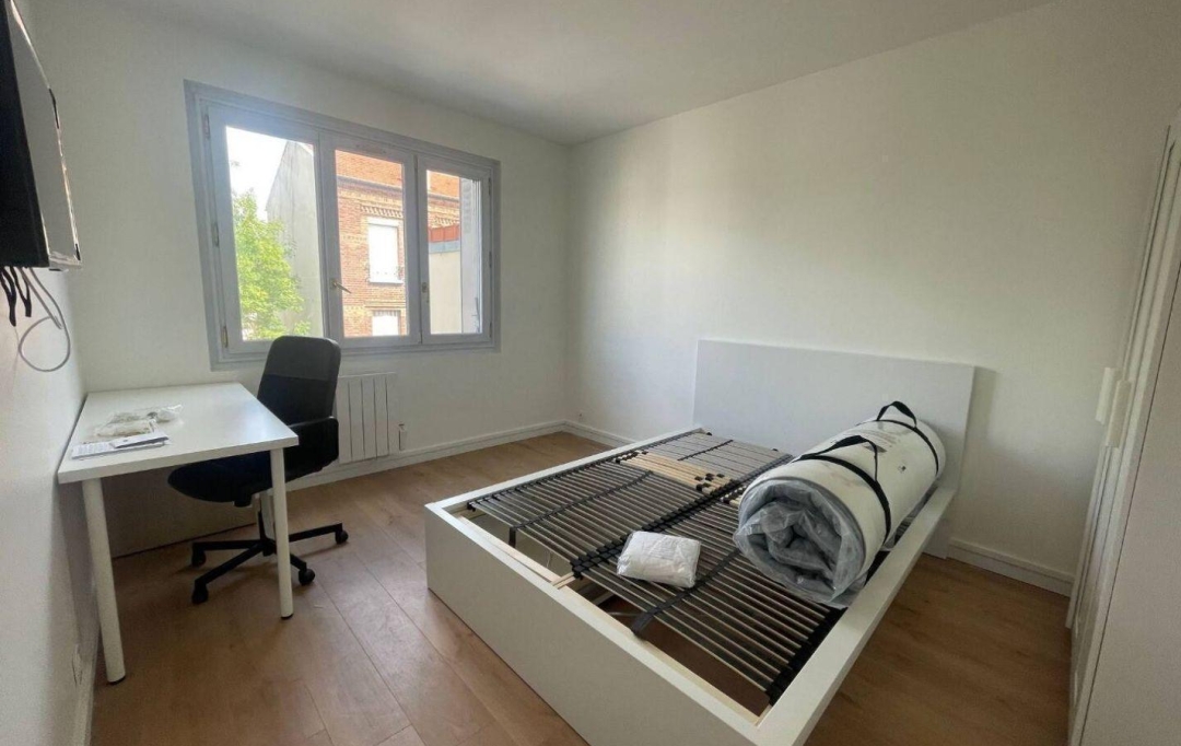 Annonces LEVALLOIS : Appartement | LA COURNEUVE (93120) | 12 m2 | 620 € 