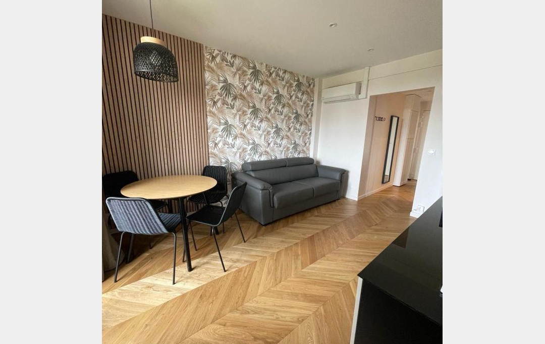 Annonces LEVALLOIS : Appartement | CHARENTON-LE-PONT (94220) | 38 m2 | 1 500 € 