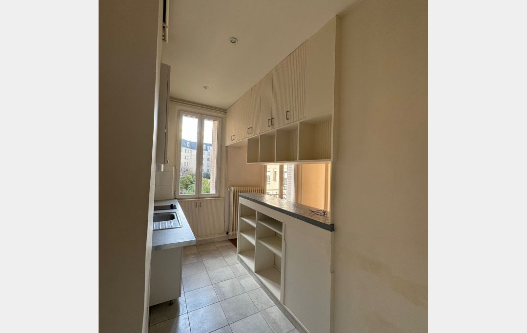 Annonces LEVALLOIS : Appartement | CHARENTON-LE-PONT (94220) | 41 m2 | 1 335 € 