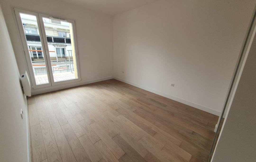 Annonces LEVALLOIS : Appartement | PARIS (75018) | 64 m2 | 1 225 000 € 